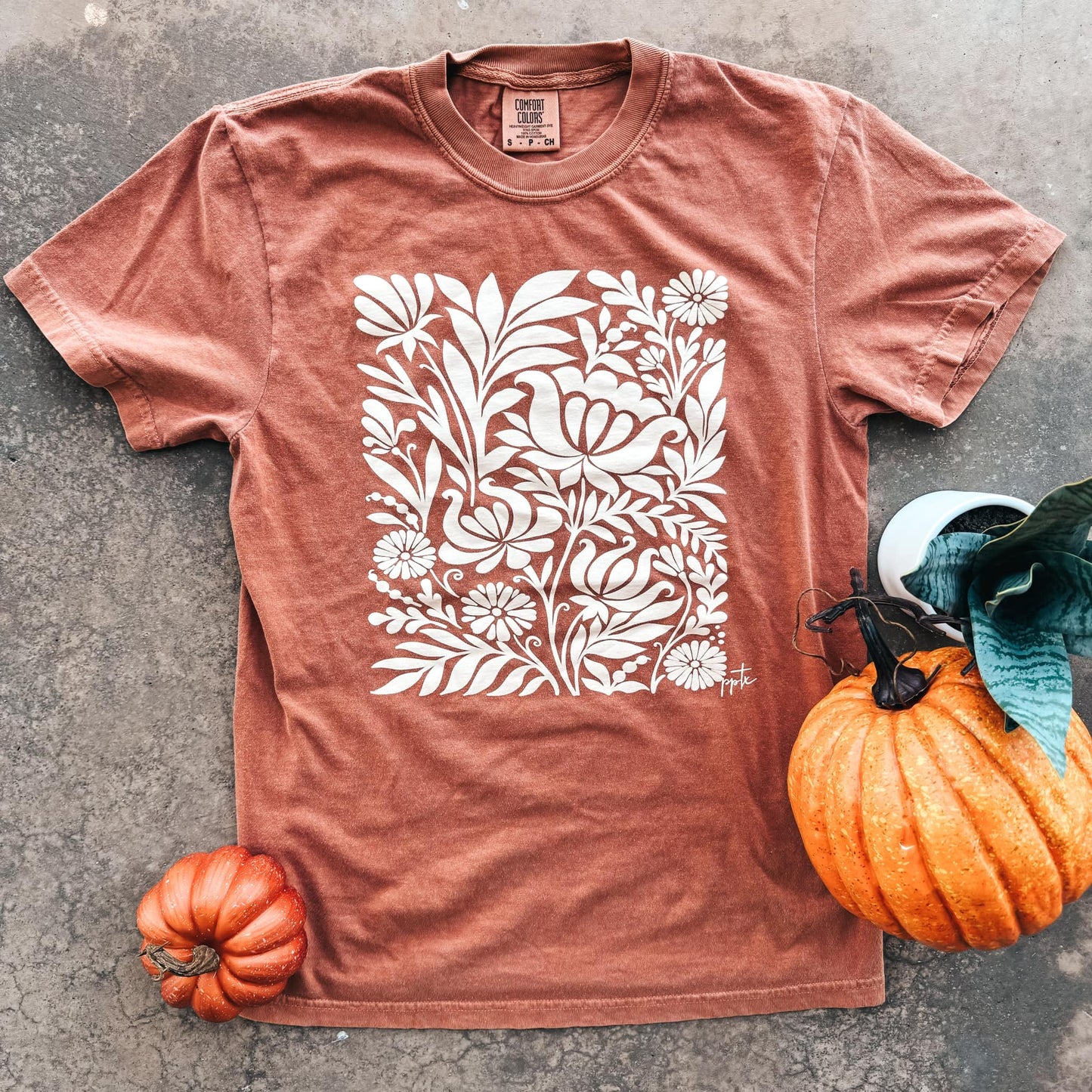 Fall Bouquet Tee