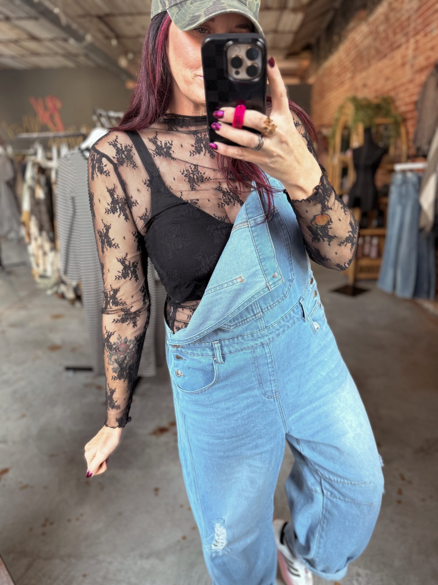 Lace Floral Long Sleeve - Black