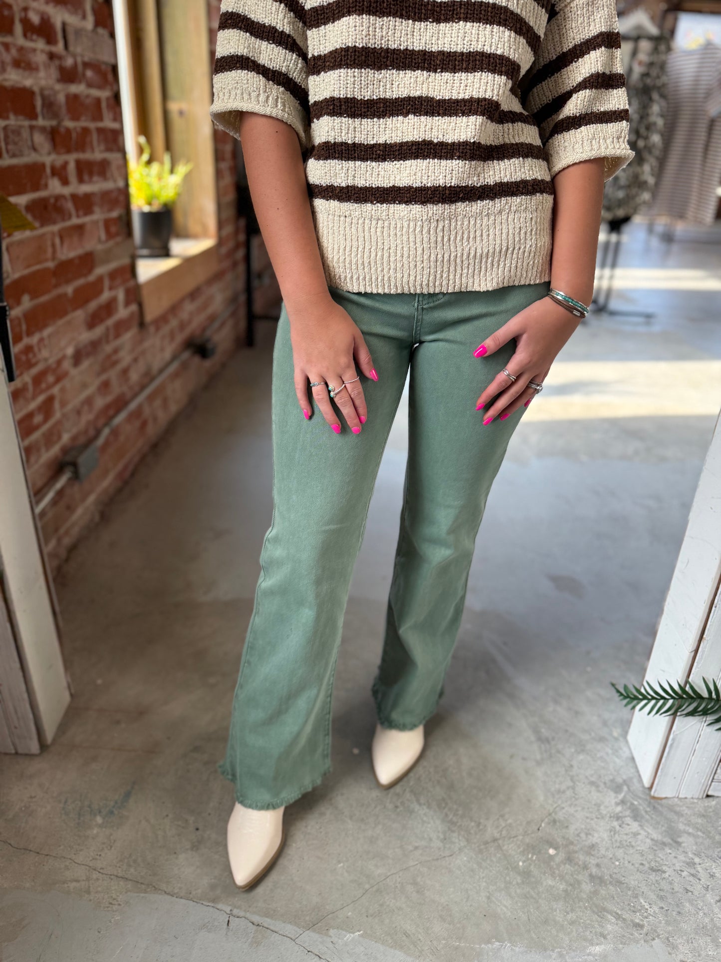 Acid washed frayed hem pants - Olive
