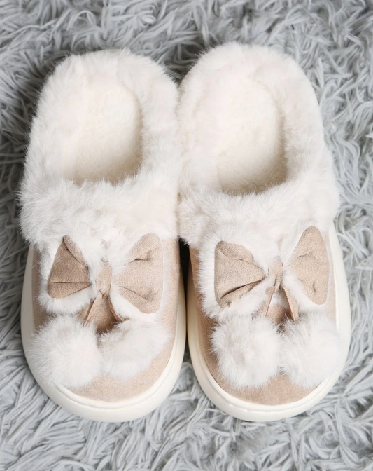 Pom Pom Bow Slippers