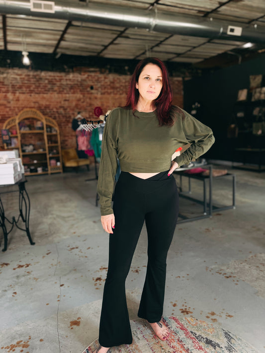 Venice Crossover Waist Yoga Pants